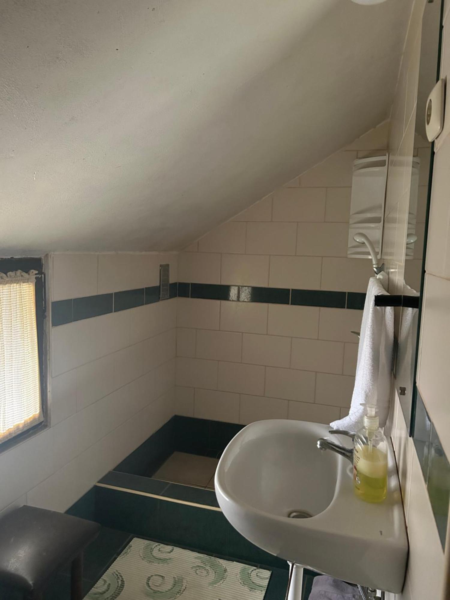 B&B Lukac Kutina Buitenkant foto